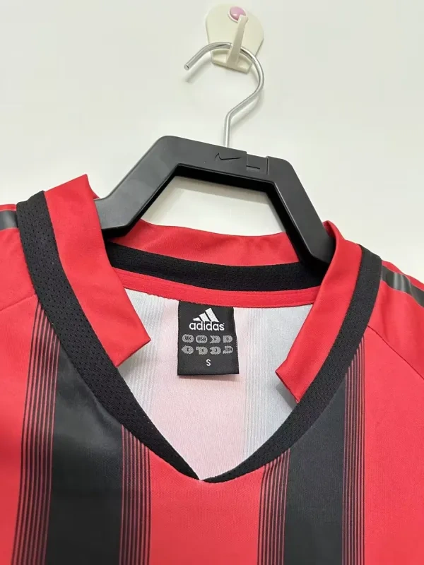 AC Milan Retro Jersey Home 2004/05