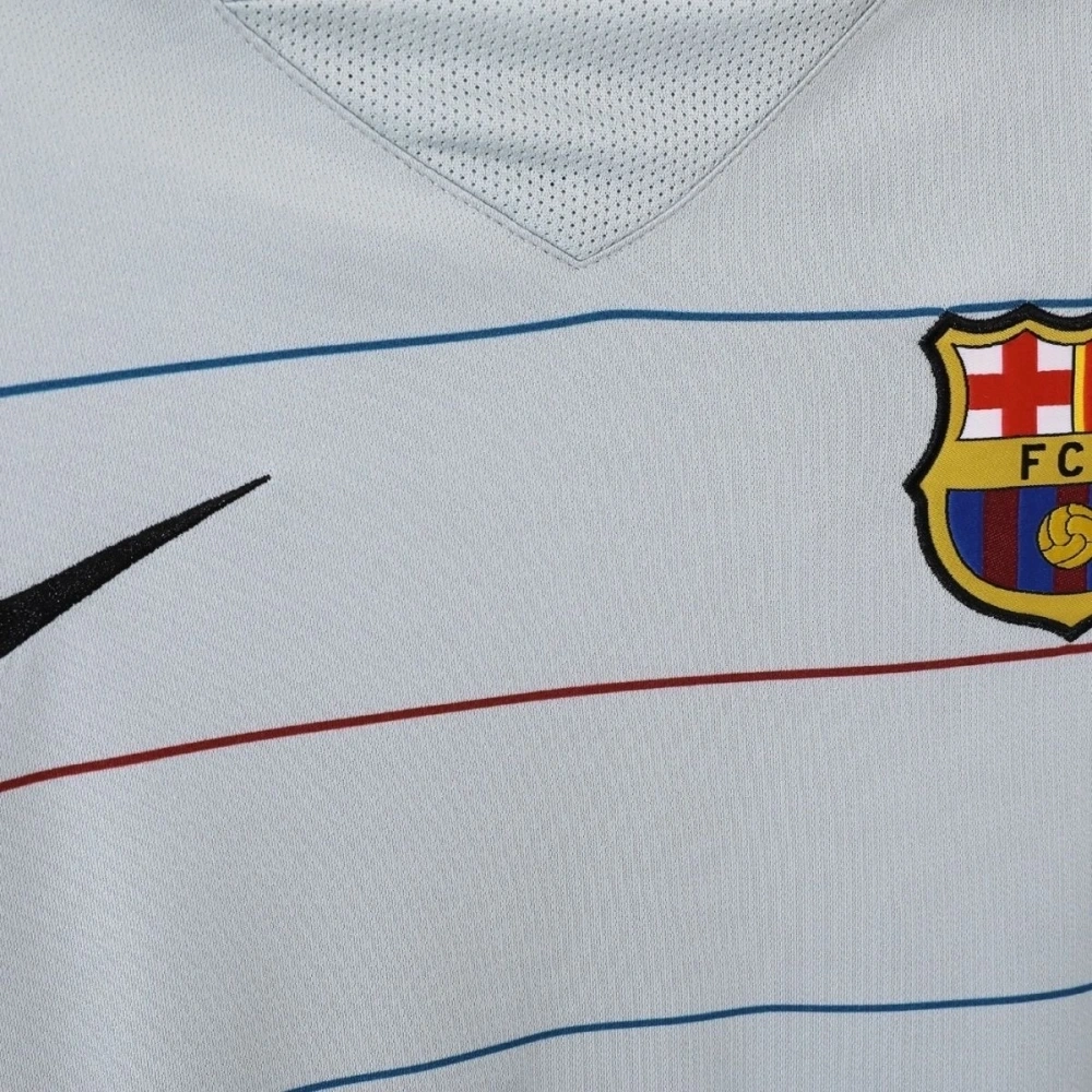 03-04 Barcelona Retro jersey Away Long Sleeve Soccer Shirt