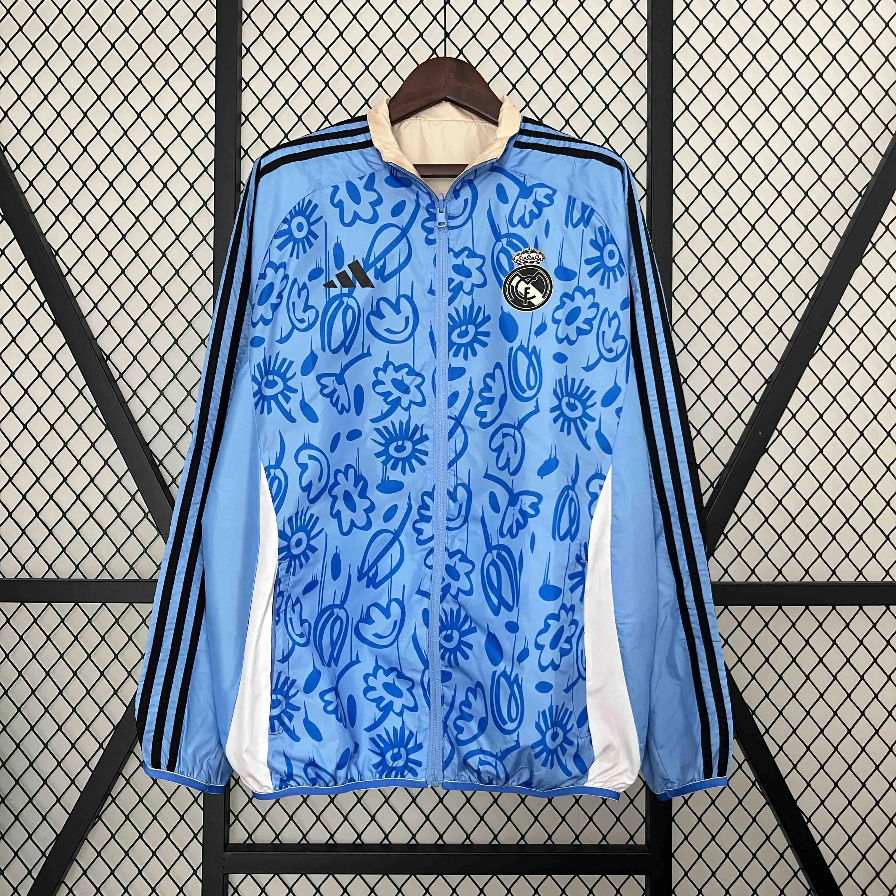 Windbreaker Real Madrid sided style