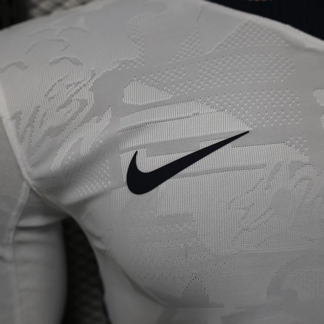 2026 England World Cup Home  Long Sleeve Soccer jersey Player version
